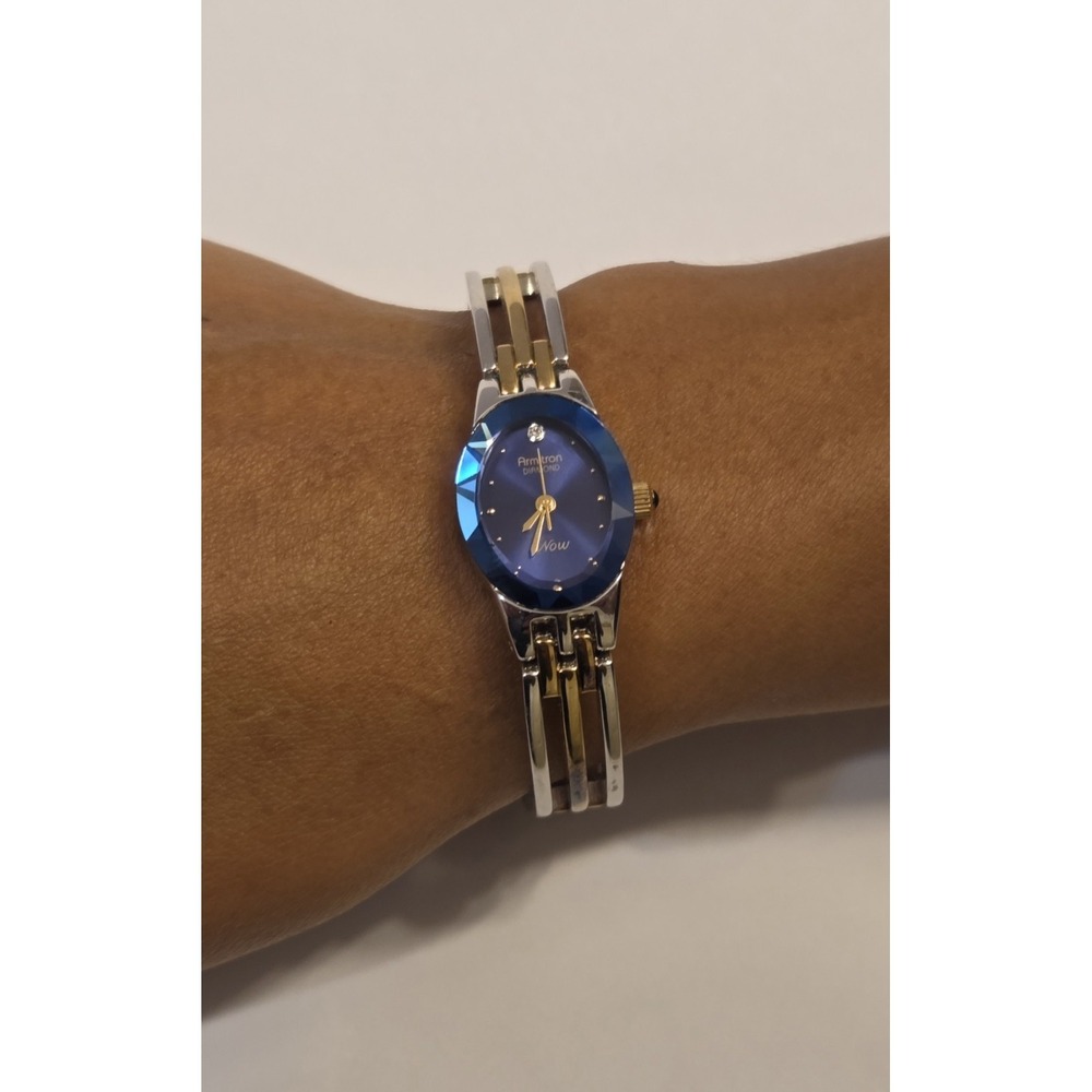 Blue Dial Armitron Diamond Now Watch for Women Silver & Gild Tone 7" New Battery - Picture 3 of 5
